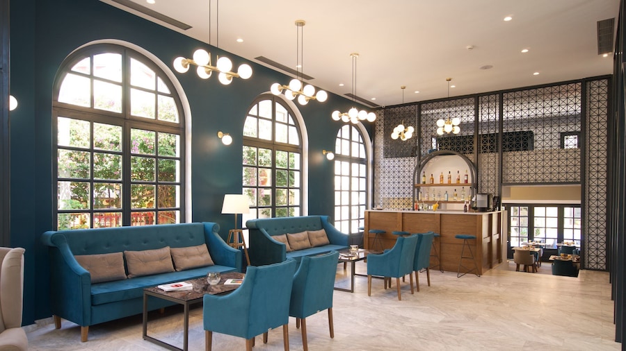 Mirabel Hotel