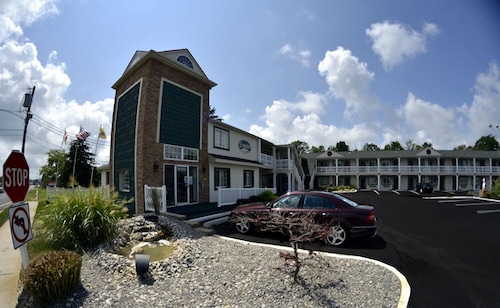 Great Place to stay Empire Inn & Suites Atlantic City/Absecon near Absecon 