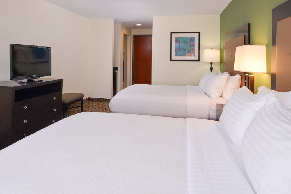 Holiday Inn Poplar Bluff, an IHG Hotel
