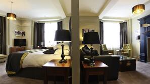 In-room safe, desk, iron/ironing board, free WiFi