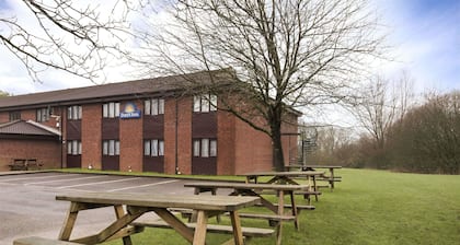 Days Inn by Wyndham Bridgend Cardiff M4