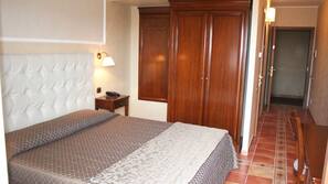 Biancheria da letto ipoallergenica, minibar, una cassaforte in camera