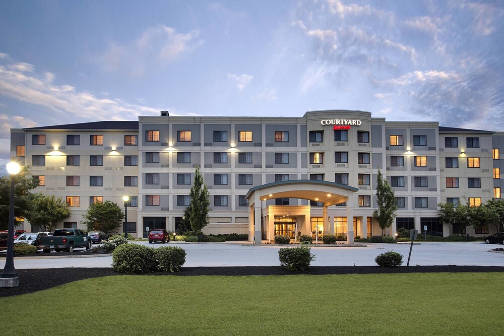 Courtyard by Marriott Lancaster 2019 Room Prices 139, Deals & Reviews