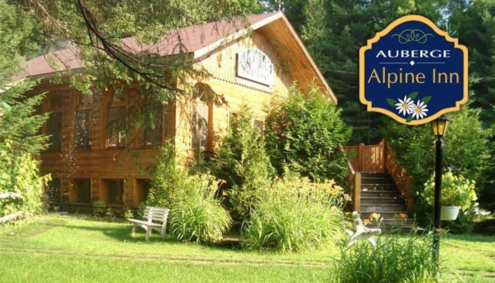 Auberge Alpine Inn: 2019 Pictures, Reviews, Prices & Deals | Expedia.ca