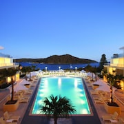 Hotels Closest To Palm Beach Seaplane Base Airport Lbh Expedia Mantra Ettalong Beach