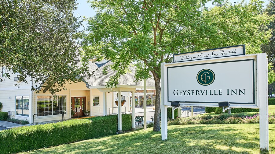 Geyserville Inn
