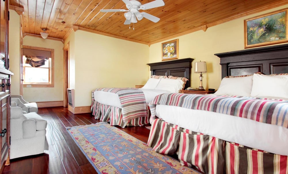 Ridgeway Inn in Blowing Rock Best Rates & Deals on Orbitz