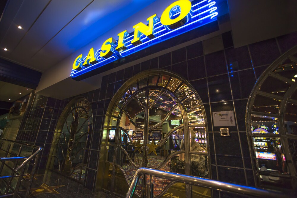 Simpson Bay Resort, Marina & Spa in Simpson Bay Best Rates & Deals on