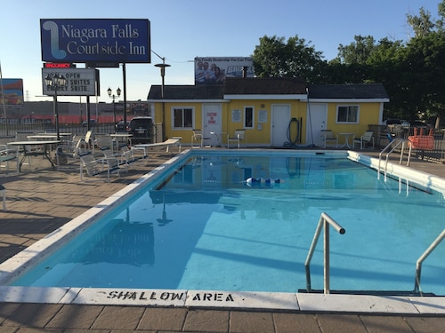 Check Expedia for Availability of Niagara Falls Courtside Inn
