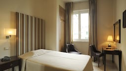 Grand Hotel Mediterranee Alassio Italia Expediait