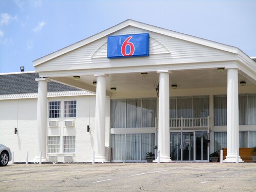 Great Place to stay Motel 6 Vicksburg, MS near Vicksburg 