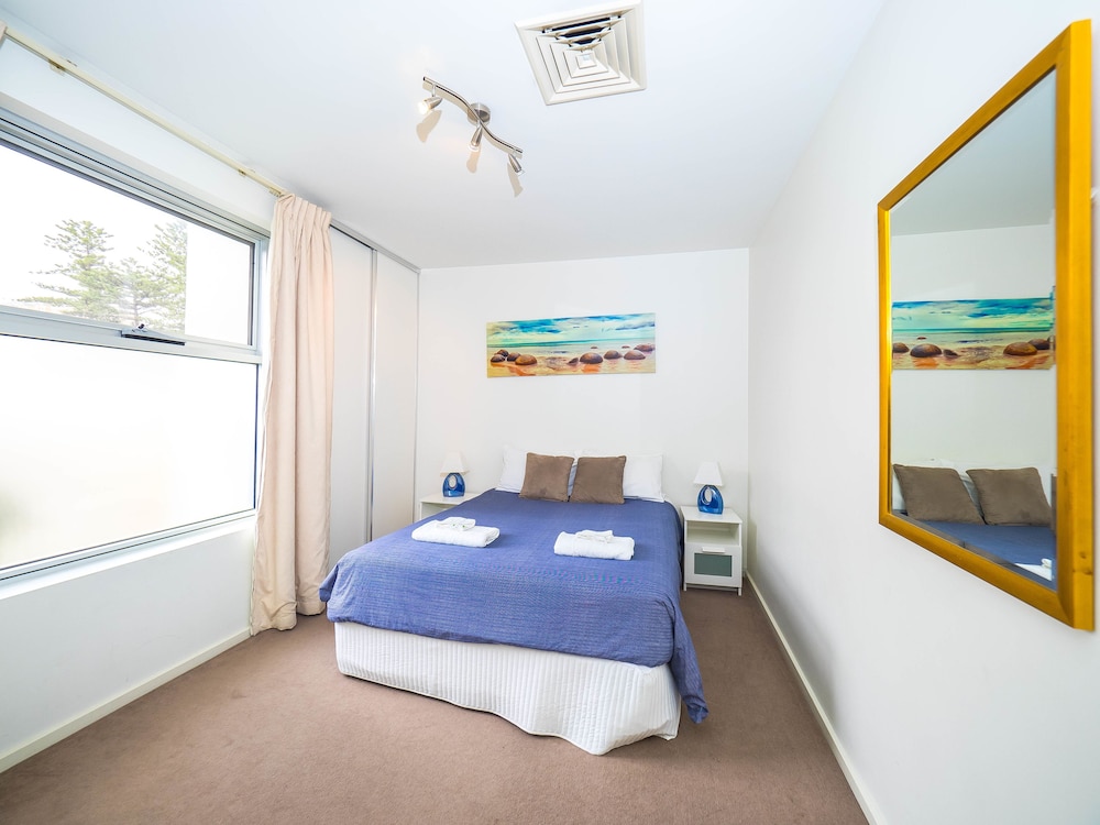 Glenelg Beachside Apartments