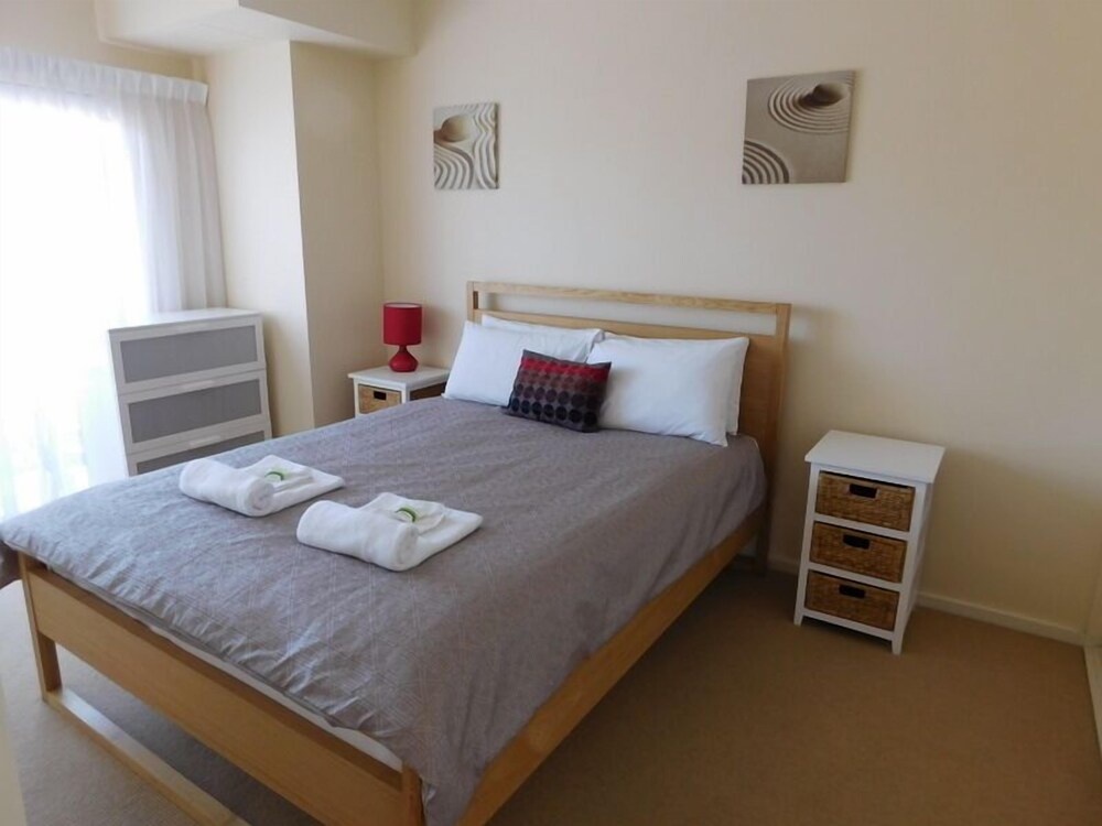 Glenelg Beachside Apartments