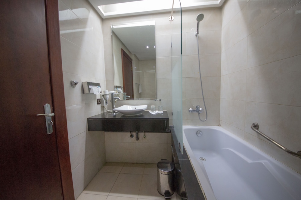 Photo - Hotel de paris