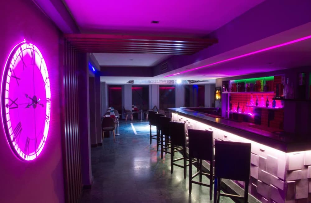 Photo - Hotel de paris