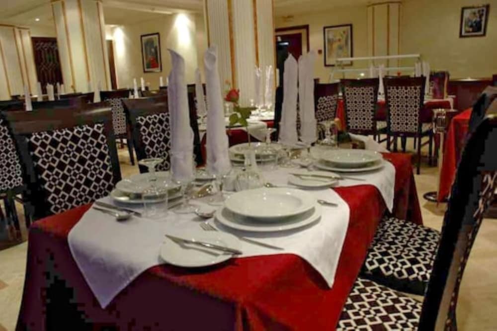 Photo - Hotel de paris