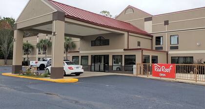 Red Roof Inn Moss Point