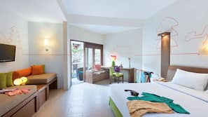 In-room safe, desk, free WiFi, wheelchair access