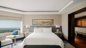Minibar, in-room safe, desk, blackout curtains