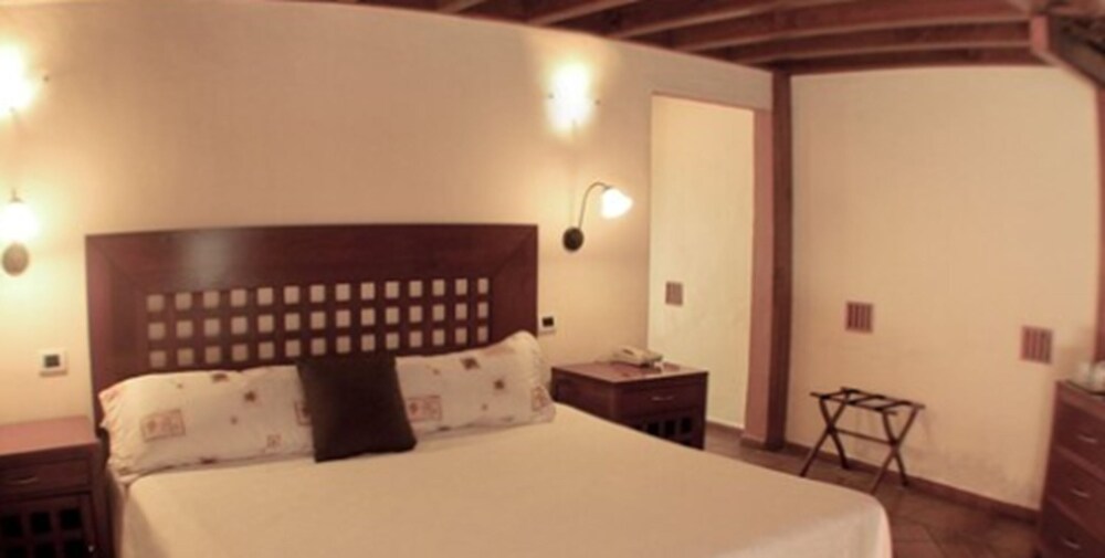 Hotel Quinta Santiago