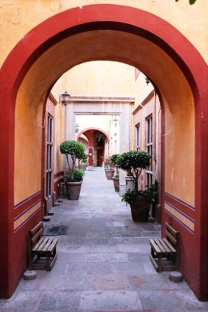 Hotel Quinta Santiago