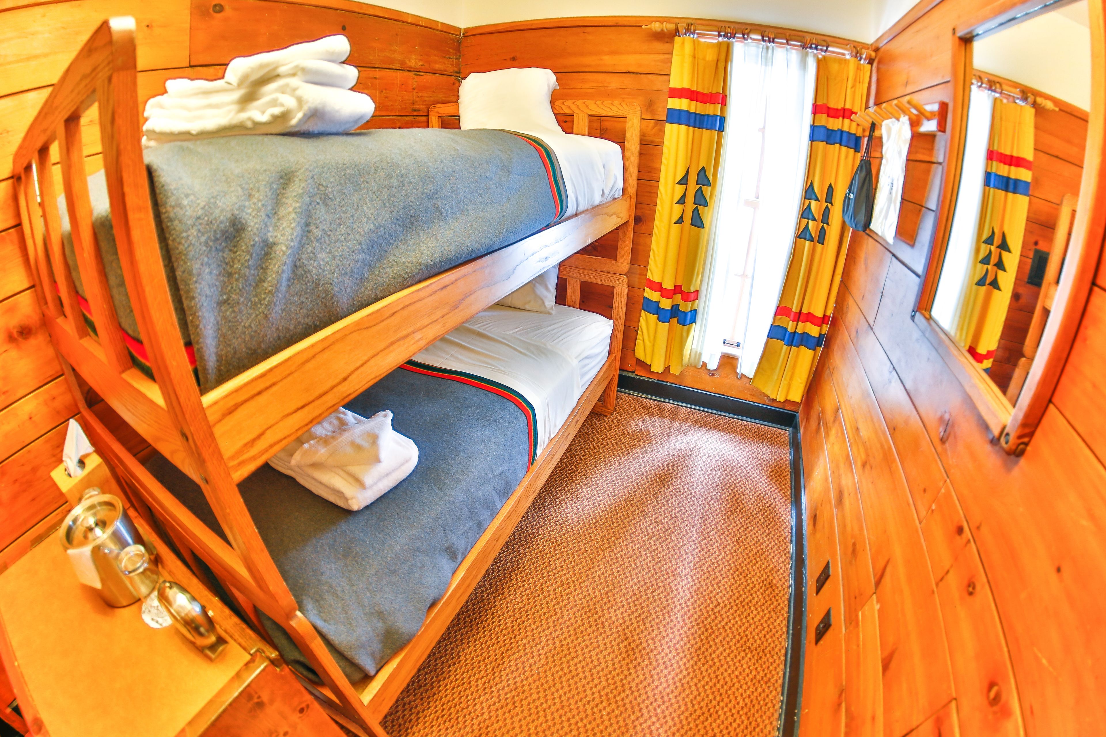 timberline lodge room hood mt comforters decorated pillowtop individually beds safe down