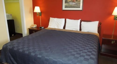 Red Carpet Inn Allentown Hausman Road in Allentown, United States