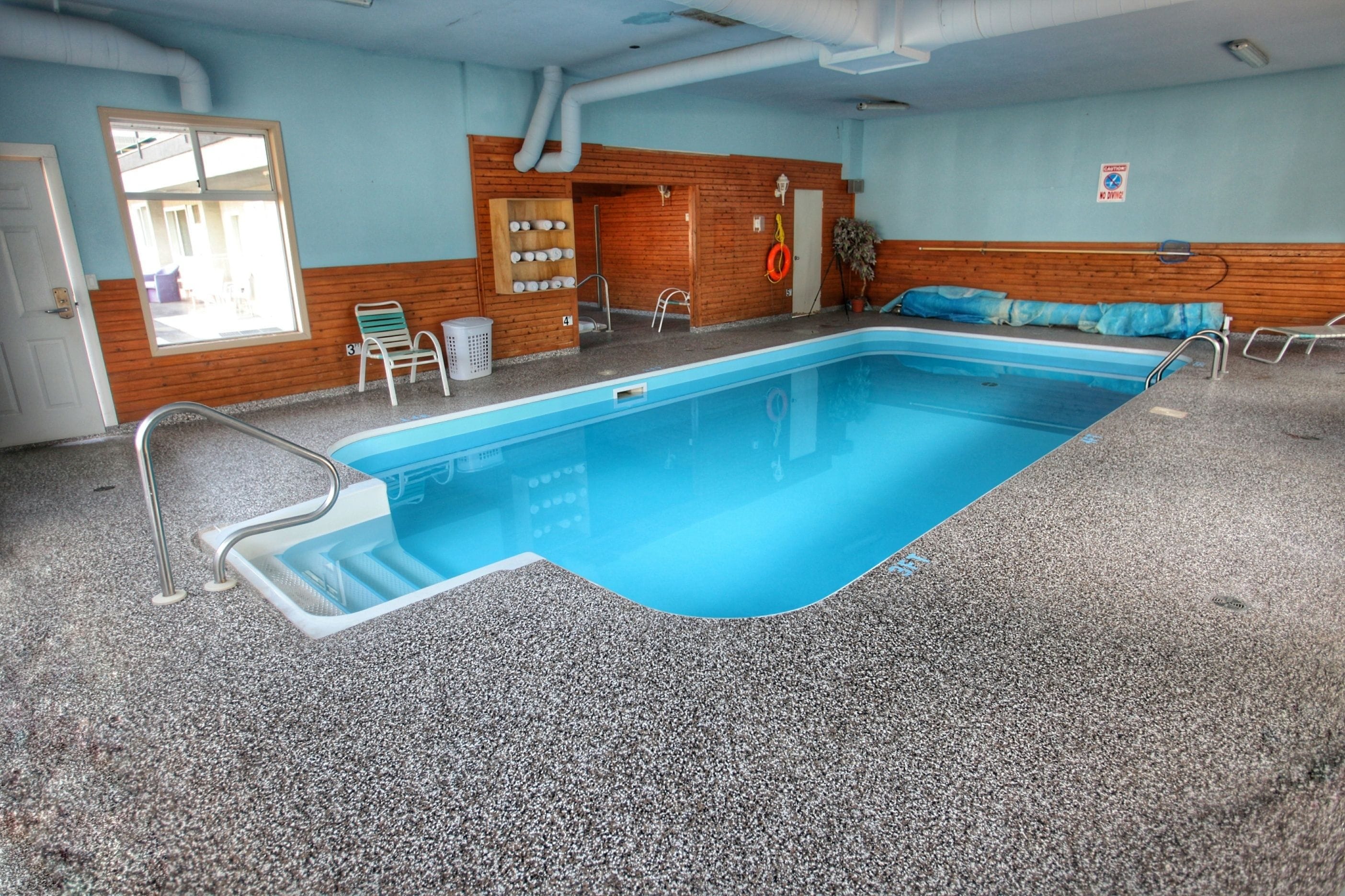 Best Budget Inn and Suites in Kamloops, Canada