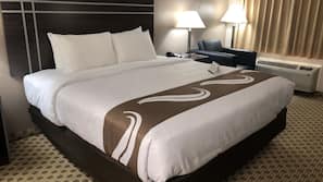 Desk, iron/ironing board, free WiFi, linens