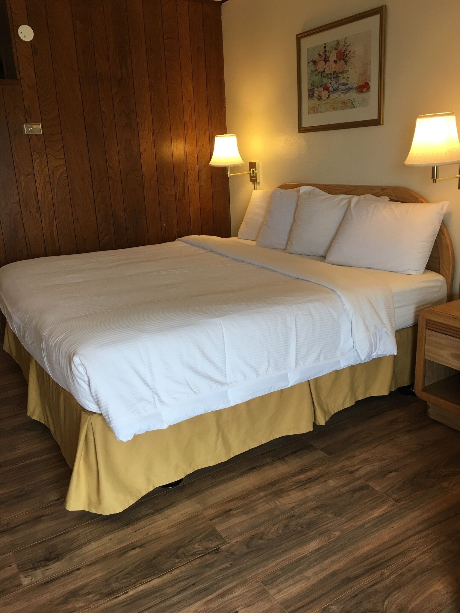DJ Main Street View Inn & Suites in Lamar, United States