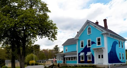 Coast Village Inn & Cottages