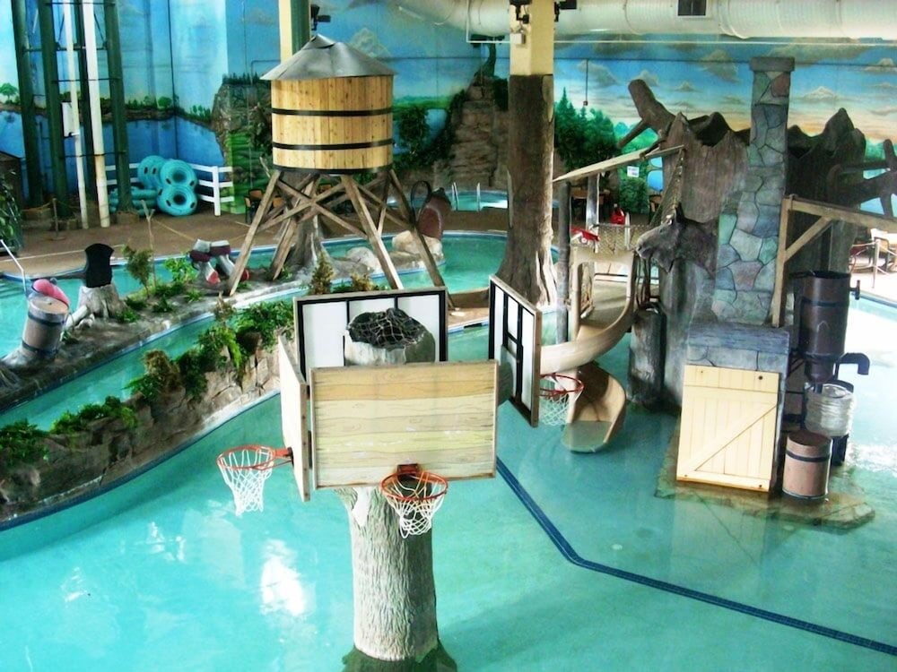 Arrowwood Lodge At Brainerd Lakes in Brainerd Best Rates & Deals on