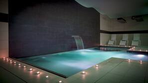 Bain à remous intérieur
