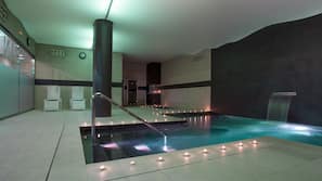 Bain à remous intérieur