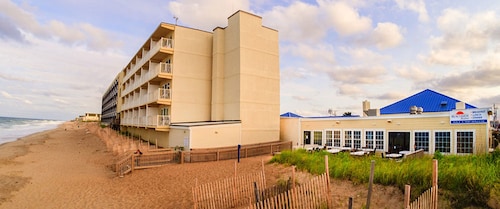 Great Place to stay Sea Ranch Resort near Kill Devil Hills 