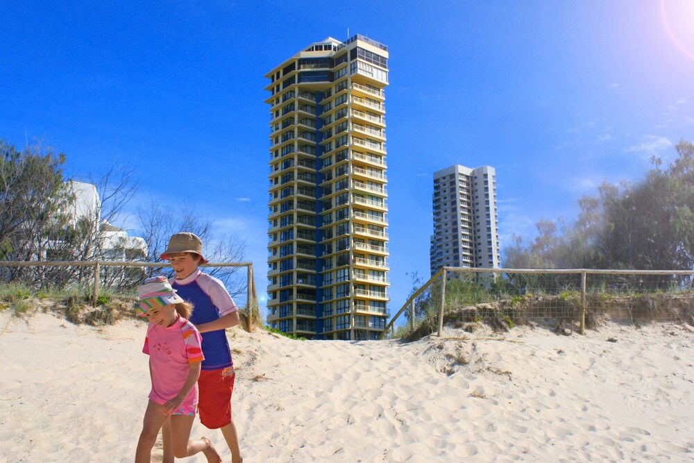 Foto - Capricorn One Beachside Holiday Apartments - Official