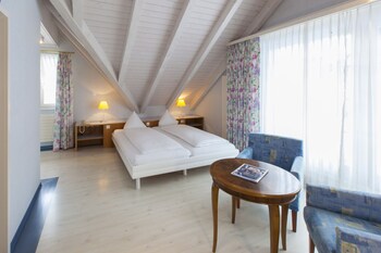 Hotel Restaurant Balm Meggen Reviews Photos Rates Ebookers Com