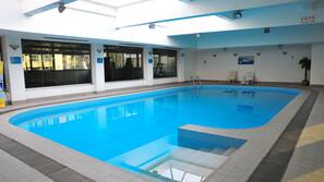 Piscine couverte