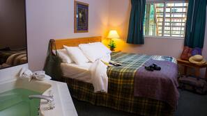 1 bedroom, iron/ironing board, free WiFi, alarm clocks