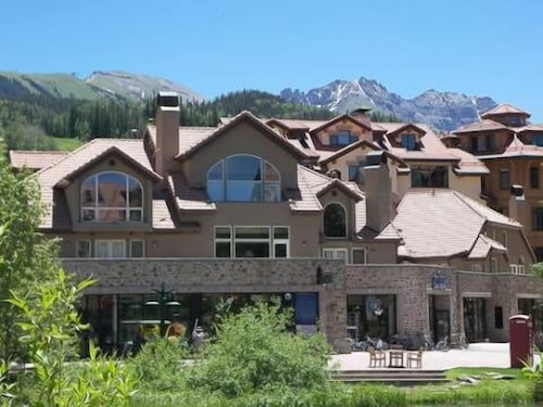 Le Chamonix by Telluride Alpine Lodging in Telluride, United States