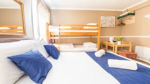 Iron/ironing board, free WiFi, linens