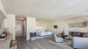 LED-Fernseher, DVD-Player