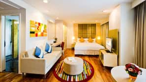 In-room safe, desk, iron/ironing board, free WiFi