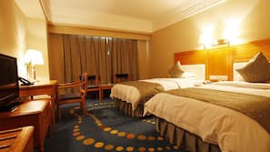 Minibar, in-room safe, iron/ironing board, rollaway beds
