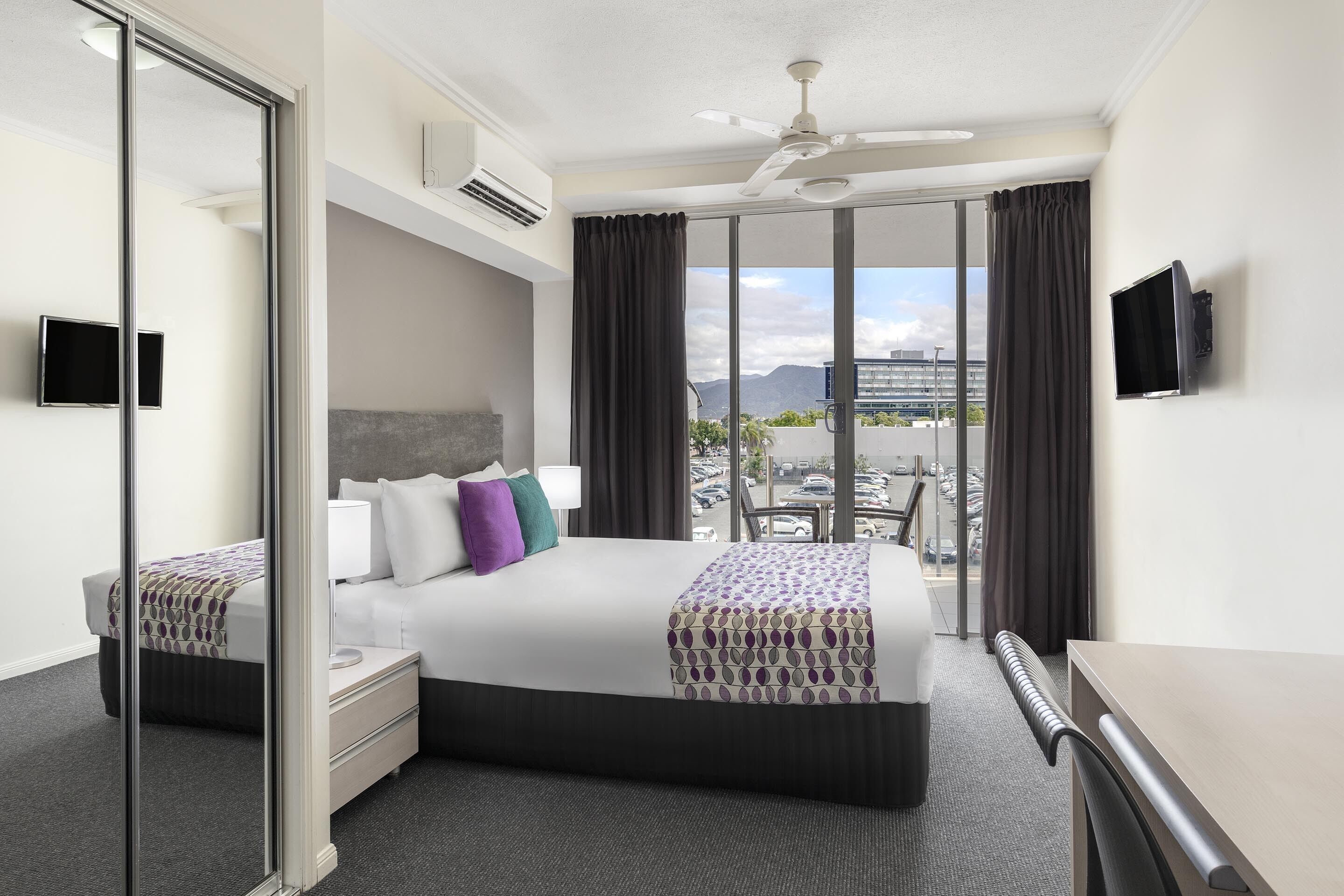 Park Regis City Quays