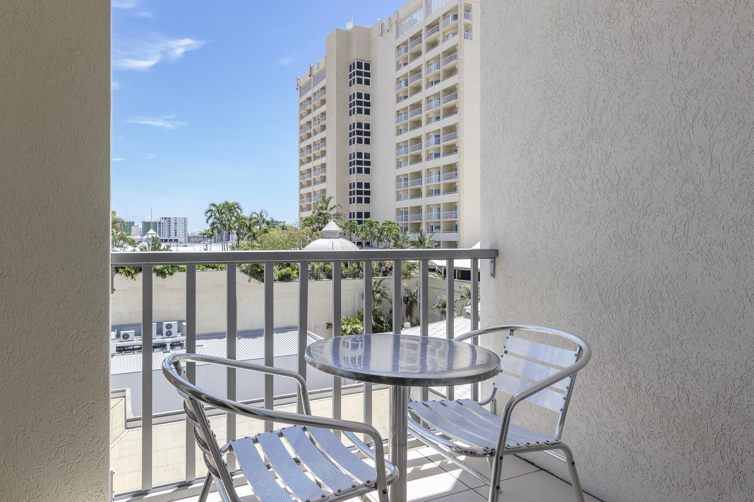 Park Regis City Quays