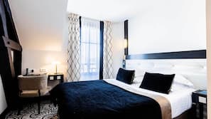 Premium bedding, in-room safe, soundproofing, free WiFi