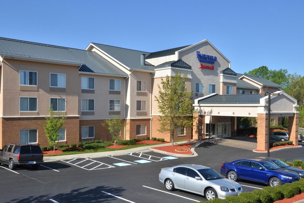 Fairfield Inn Suites By Marriott Richmond Short Pump I 64 In