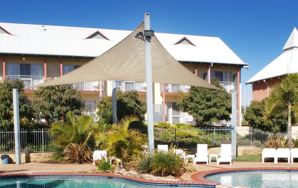 Mercure Bunbury Sanctuary Golf Resort