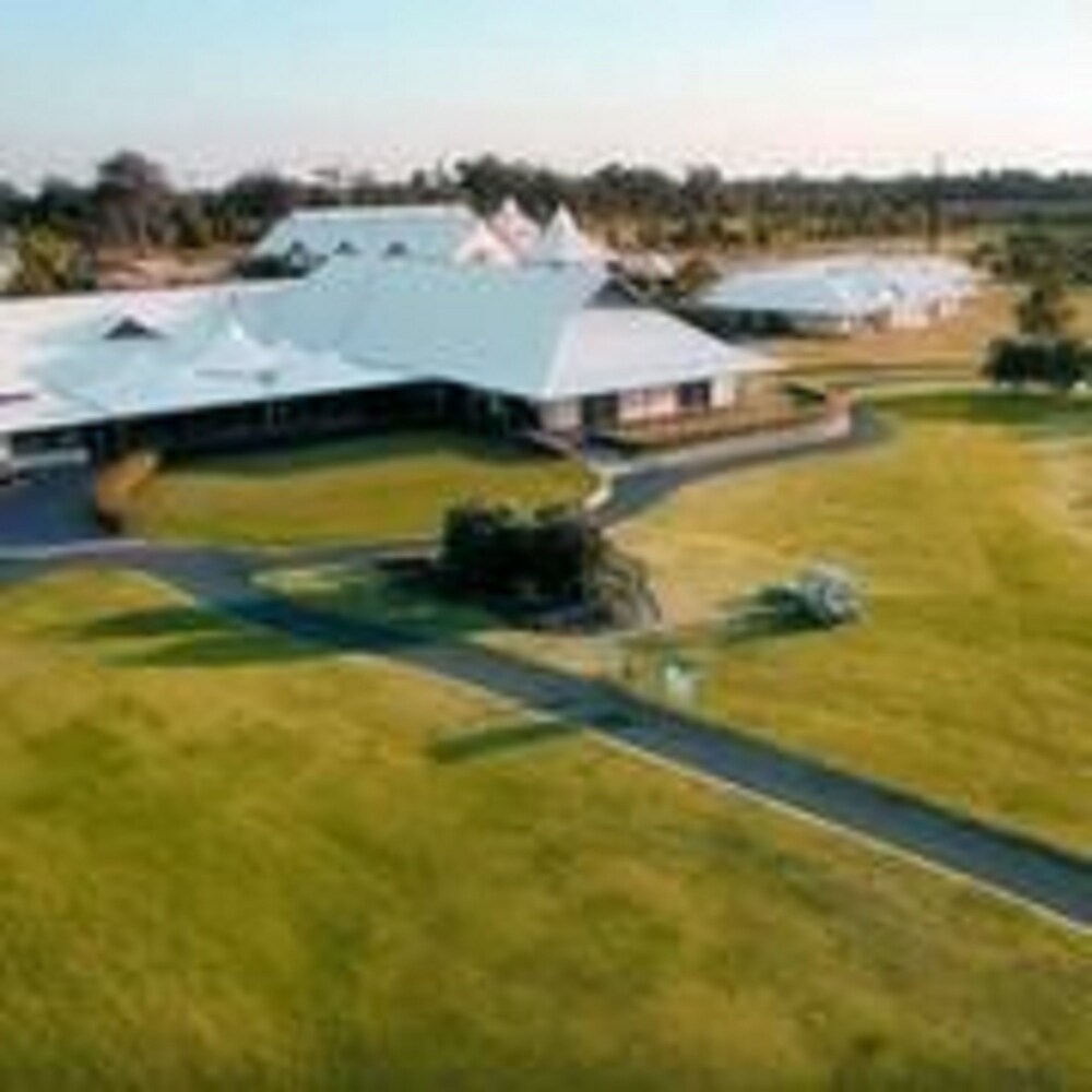 Mercure Bunbury Sanctuary Golf Resort